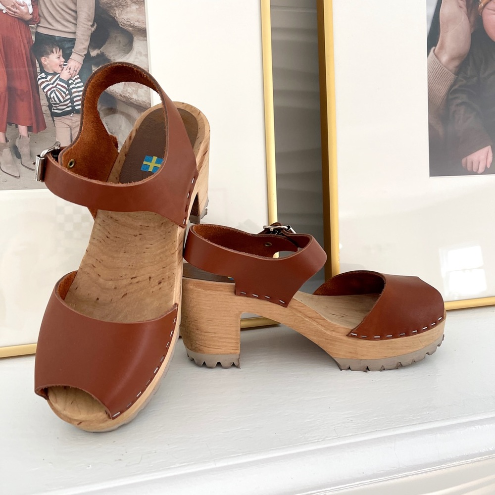 MIA Greta Clogs